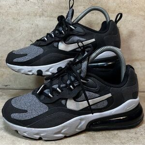 Nike Kids Black and Gray Sneakers